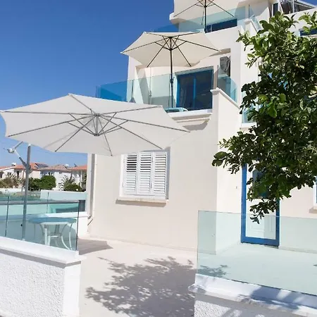 Must - Evripidou Flats Larnaca
